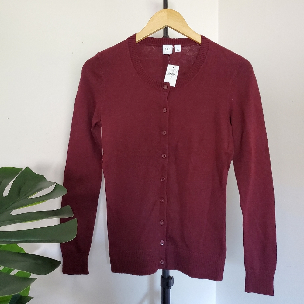 Gap Sweater NWT Size XS